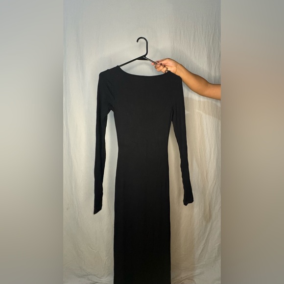 Skims Lounge Dress - Picture 2 of 7